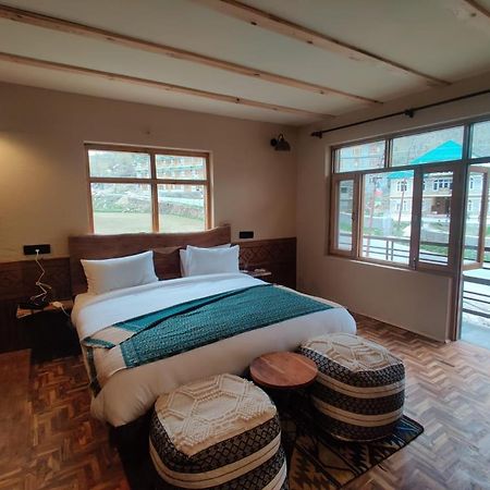 Hotel La Hault Sissu Zewnętrze zdjęcie